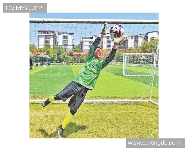 足球球星头像卡收藏攻略，揭秘稀有球员卡背后的市场价值与投资潜力